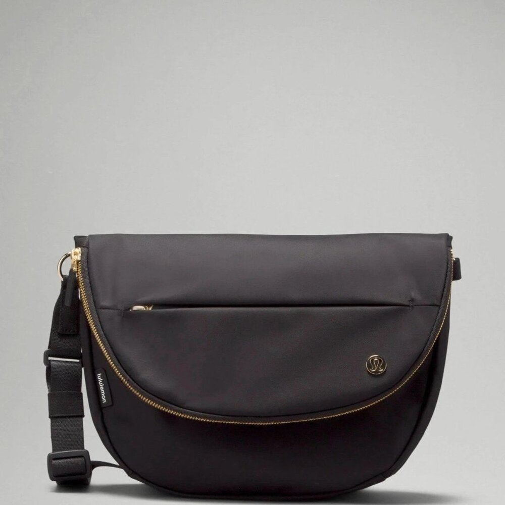 lululemon athletica Black Crossbody Bag with Gold Hardware